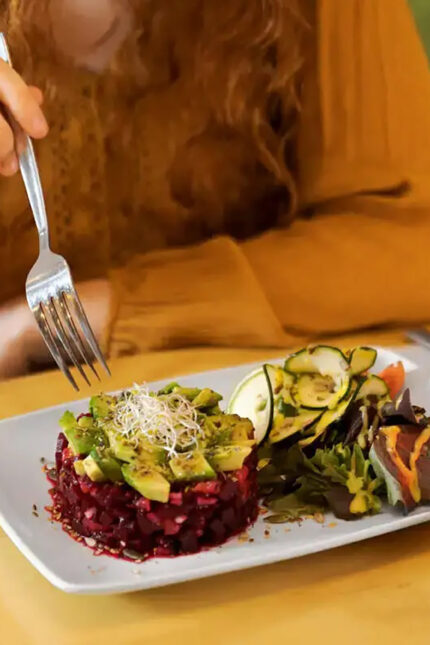 Award-winning vegan Indian dining experience at Zari Restaurant in Crawley.