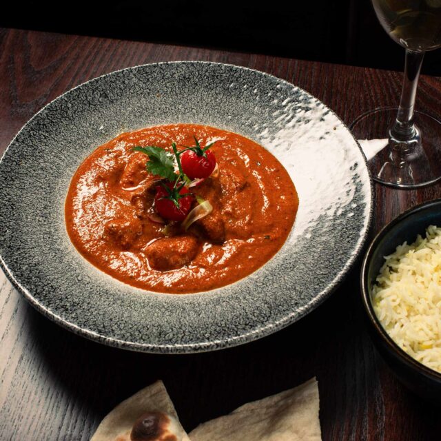 Buy gift vouchers restaurant Crawley treat a loved one family friend to a meal
