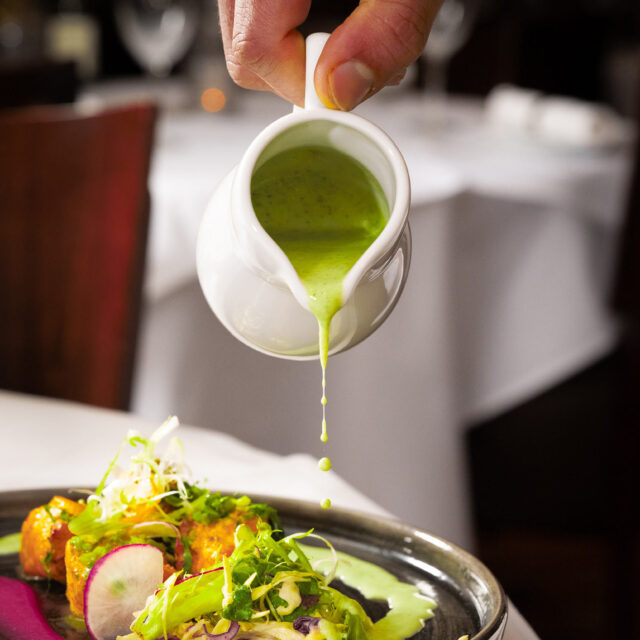 Buy gift vouchers restaurant Crawley treat a loved one family friend to a meal